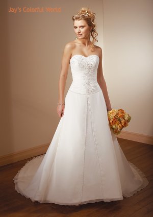 A-line Sweetheart Neckline Strapless Applique  beading Wedding Dress Bridal Gown