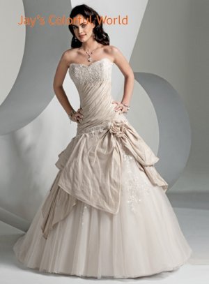 Sweetheart Neckline Beading Tuller  Wedding Dress Bridal Gown