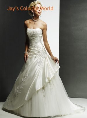 Scoop Neckline Strapless Embroidery Wedding Dress Bridal Gown