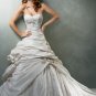 V-neckline Strapless Appliques Beading Taffeta Wedding Dress Bridal Gown