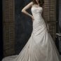Custom-made Scoop Neckline Appliqued Beaded Taffeta Wedding Dress