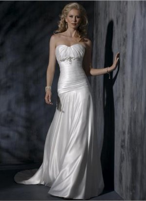 Sweetheart Neckline Beaded Lace-up Strapless Bridal Gown