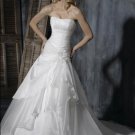 Scoop Neckline Strapless Taffeta and Organza Wedding Dress Bridal Gown