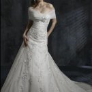 Scoop Neckline Appliqued Beaded Tuller Wedding Dress Bridal Gown
