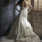 Scoop Neckilne Appliqued Beaded Taffeta Wedding Dress Bridal Gown