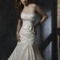 Scoop Neckilne Appliqued Beaded Taffeta Wedding Dress Bridal Gown