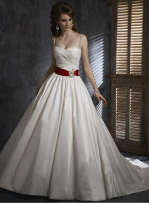 Sweetheart Neckline Spaghetti Strap Taffeta Wedding Dress Bridal Gown