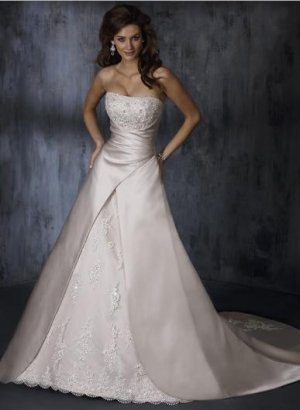 A-line Scoop Neckline Appliqued Beaded Taffeta Wedding Dress Bridal Gown