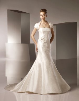 Mermaid Scoop Neckline Strapless Taffeta Wedding Dress Bridal Gown