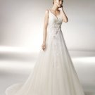 Cap Sleeve V-neckline Appliqued Beading Tuller Wedding Dress Bridal Gown aq0039