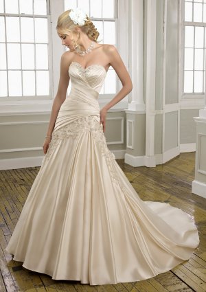 A-line Sweetheart Applique Lace-up 2012 Wedding Dress