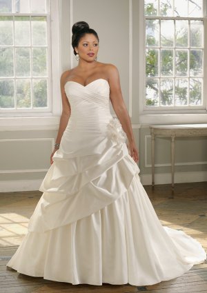 A-line Sweetheart Strapless Plus Size Wedding Dress 2012
