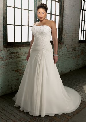 A-line Scoop Neckline Appliques Plus Size Wedding Dress 2012