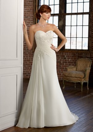 A-line Sweetheart Chiffon 2012 Wedding Dress