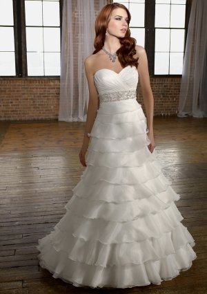 A-line Sweetheart Beading Organza 2012 Wedding Dress
