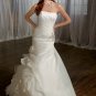 A-line Scoop Neckline Strapless Organza Lace-up Back 2012 Wedding Dress