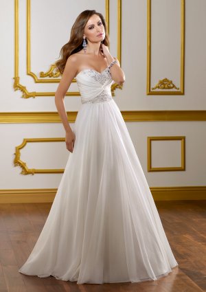 A-line Embroidery Chiffon 2012 Wedding Dress