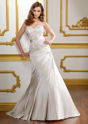 A-line Embroidery Sweetheart Strapless 2012 Wedding Dress