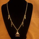 Skull pendant necklace