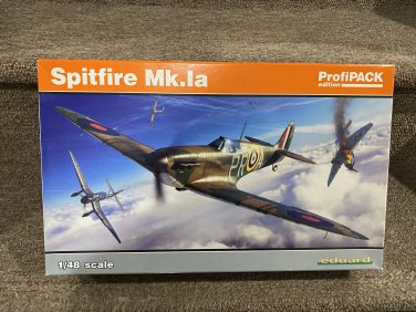Eduard 1/48 Spitfire Mk. Ia Profipack 82151
