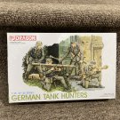 Dragon 1/35 German Tank Hunters 6034 Figure Set