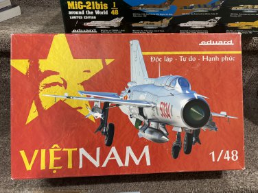 Eduard 1/48 Mig-21 PFM in Vietnam Service Limited Edition 11115