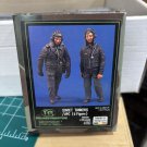 Verlinden Productions 1/35 Soviet Tankers APC 2 Figures Resin 490 Cold War Armor