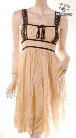 Gorgeous bohemian lace harness maiden dress s-m models off duty style fashion clothing