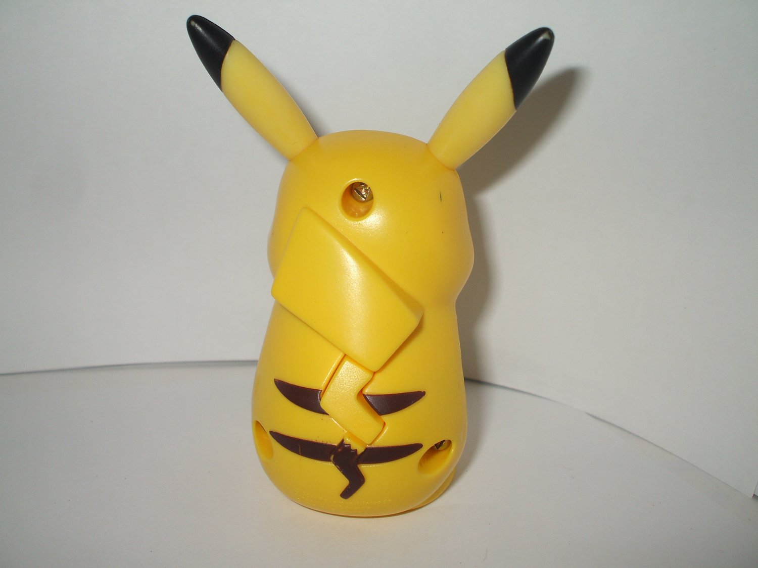 mcdonalds non holo pikachu