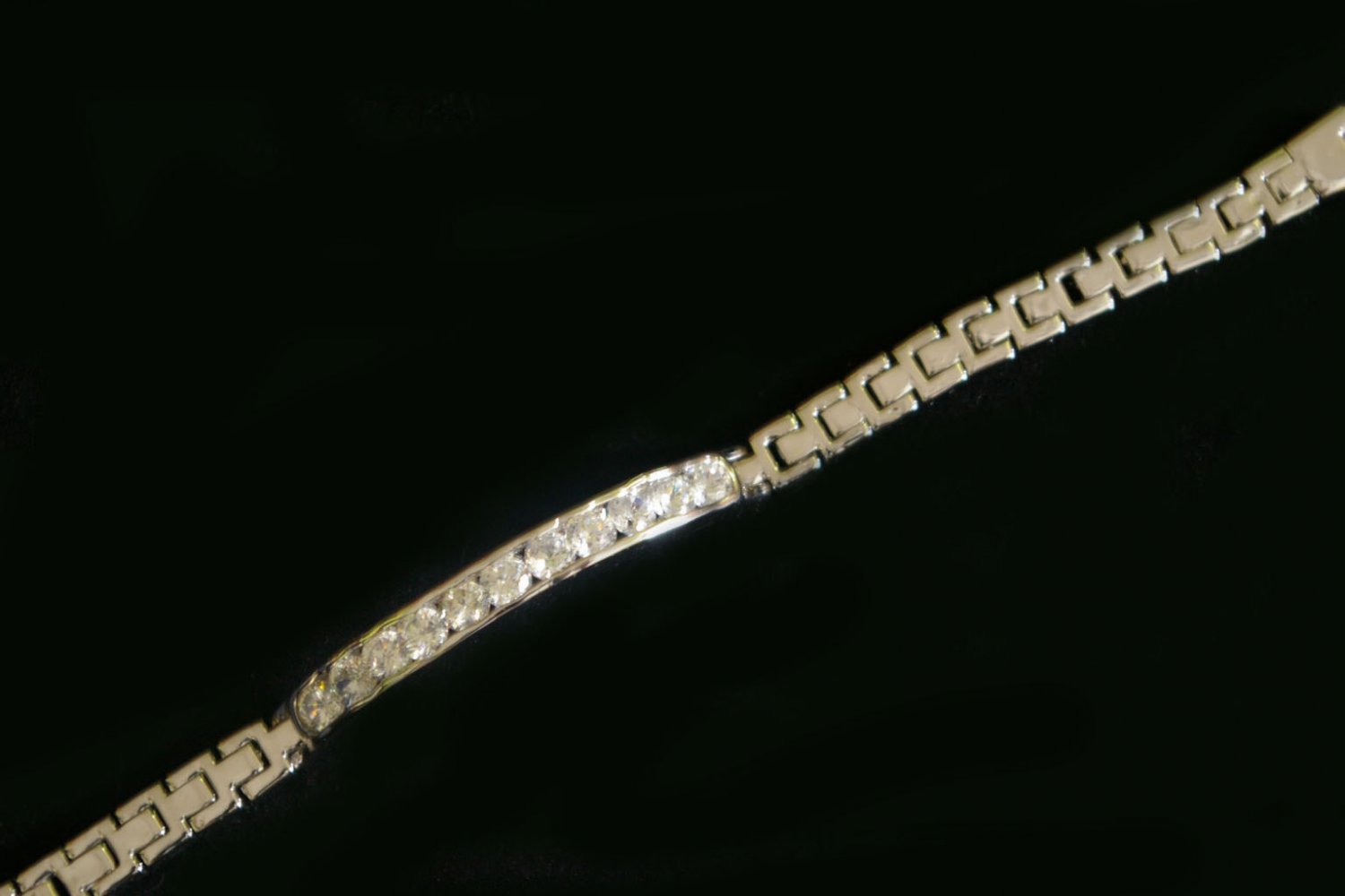 7.2"very nice cz 24K gold filled white gold filled bracelet bangle