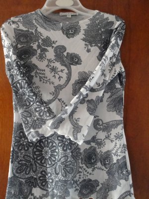 FREE SHIPING FASHINABLE CREW NECK GREY BLOUSE SIZE SMALL