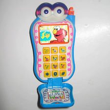 Fisher Price Sesame Street Elmo Talking Flip Cell Phone 18M+