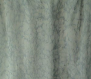 Chiffon Bleu Clair & Blanc