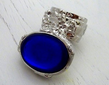Arty Oval Ring Sapphire Vintage Glass Blue Silver Chunky Armor Knuckle Art Statement Deco Size 8.5