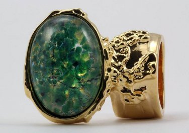 Arty Oval Ring Green Opal Vintage Glass Gold Chunky Armor Knuckle Art Statement Cage Deco Size 6