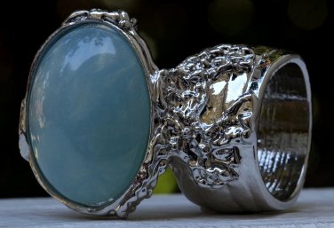 Arty Oval Ring Blue Gold Flecks Chunky Silver Knuckle Art Statement Jewelry Avant Garde Size 8