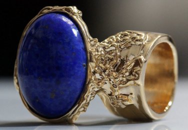 Arty Oval Ring Lapis Blue Vintage Glass Gold Chunky Knuckle Art Statement Deco Avant Garde Size 9.5