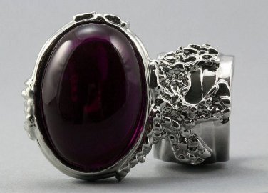 Arty Oval Ring Fuchsia Silver Chunky Armor Knuckle Art Statement Avant Garde Jewelry Size 8.5