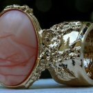 Arty Oval Ring Peach Swirl Gold Vintage Chunky Armor Knuckle Art Avant Garde Statement Size 4.5