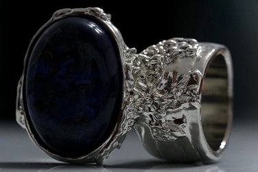 Arty Oval Ring Metallic Blue Gold Black Silver Chunky Knuckle Art Avant Garde Statement Size 8.5