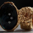 Arty Oval Ring Shooting Stars Gold Glass Sparkly Fantasy Galaxy Chunky Artsy Knuckle Art Size 4.5