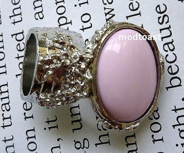 Arty Oval Ring Pastel Pink Silver Knuckle Art Chunky Artsy Armor Avant Garde Statement Size 5