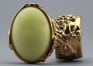 Arty Oval Ring Yellow Silky Matte Vintage Swirl Gold Knuckle Art Avant Garde Statement Size 4.5