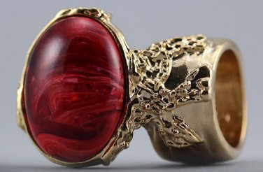 Arty Oval Ring Red Marble Swirl Gold Vintage Knuckle Art Avant Garde Chunky Statement Size 4.5