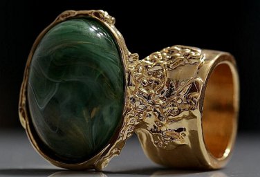 Arty Oval Ring Green Swirl White Gold Chunky Knuckle Art Avant Garde Statement Jewelry Size 10