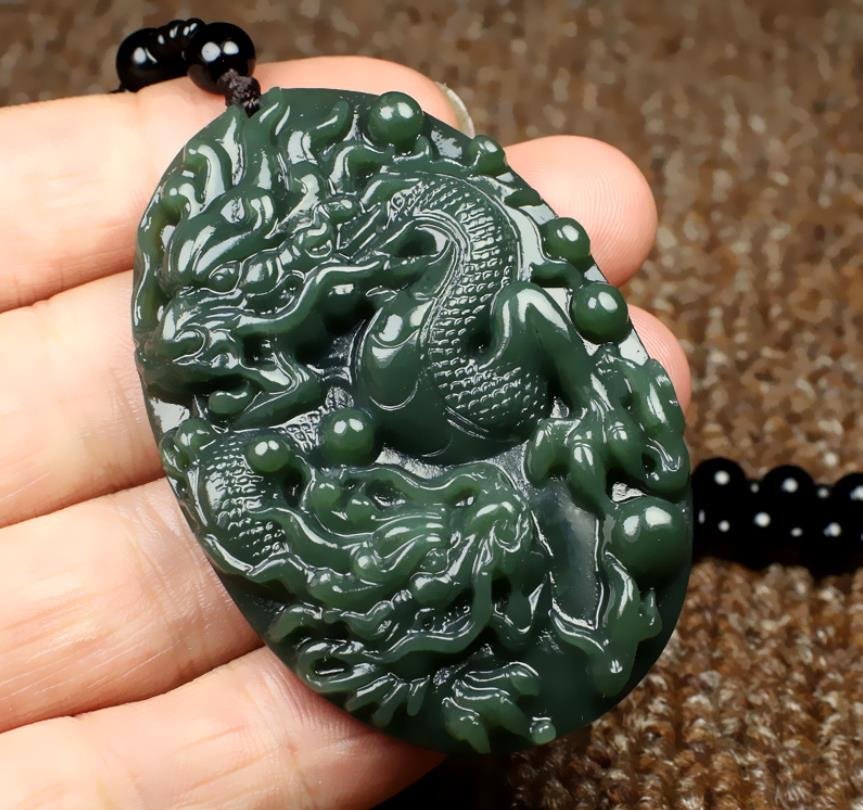 Natural green jade Nephrite jade Chinese dragon pendants
