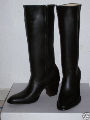 MADE TO ORDER ROUND TOE18 INCHES TALL SIDE ZIPPER BOOTS