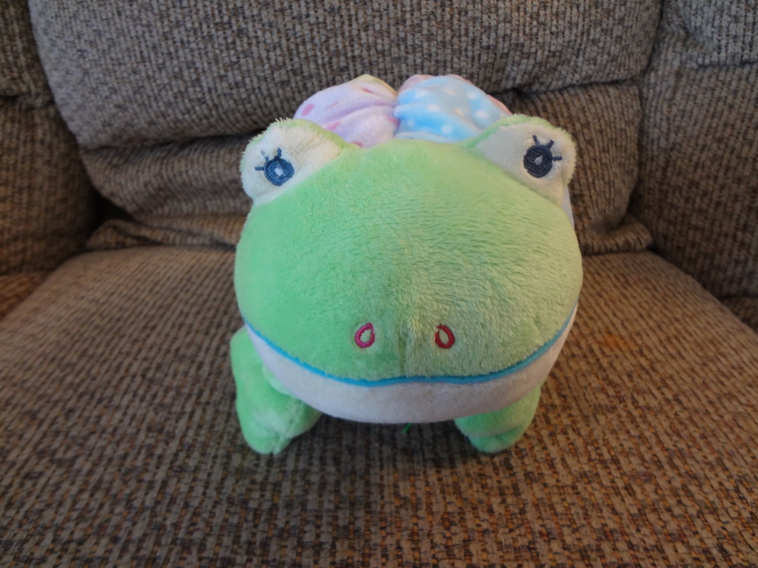 green frog lovey