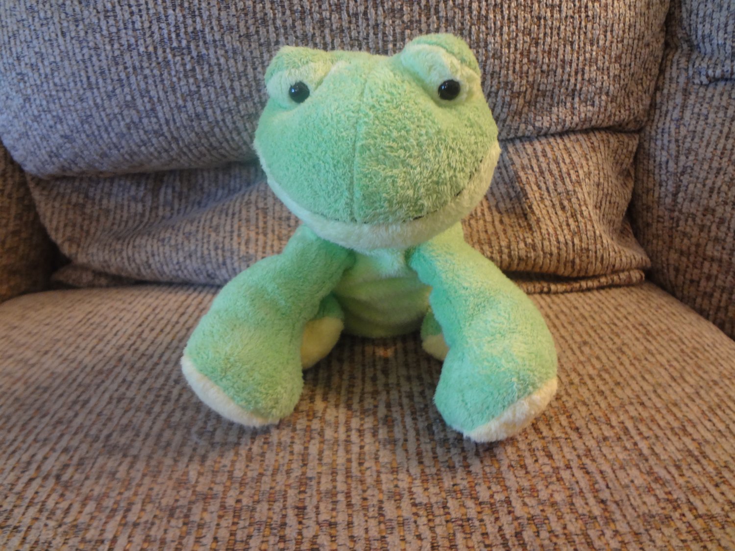 frog lovey