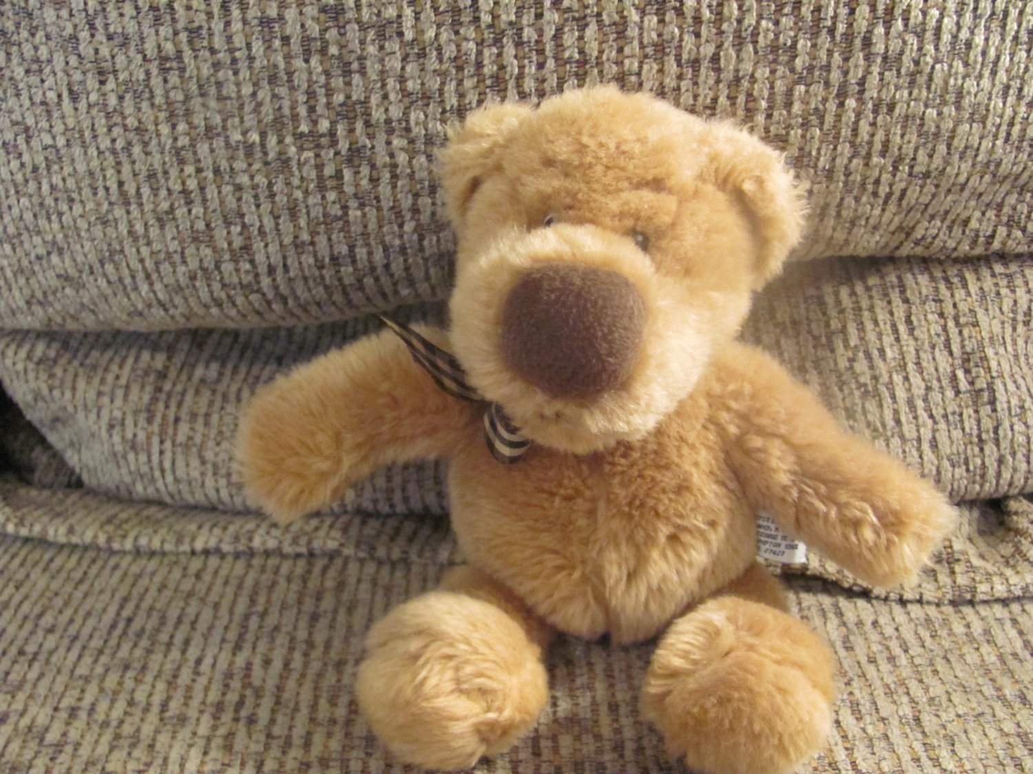 Russ Berrie 27427 Hodge Gingham Bow Brown Teddy Bear Lovey Plush 10"